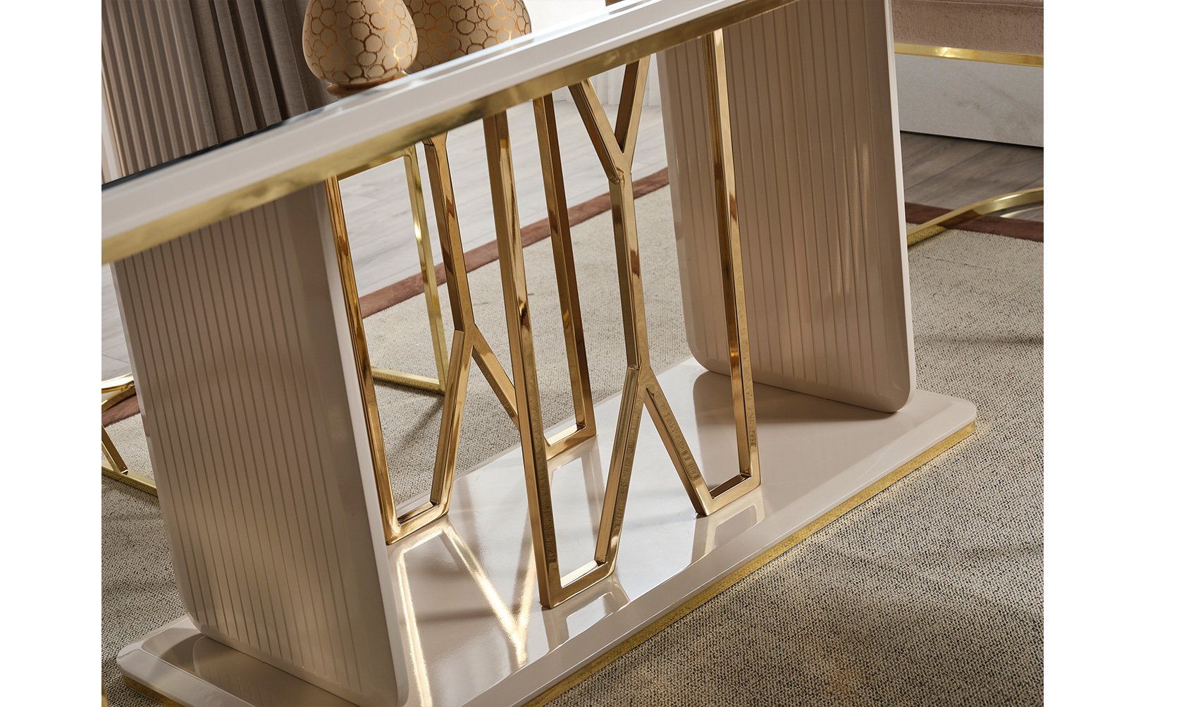 Solo Yemek Odası Takımı Lüks