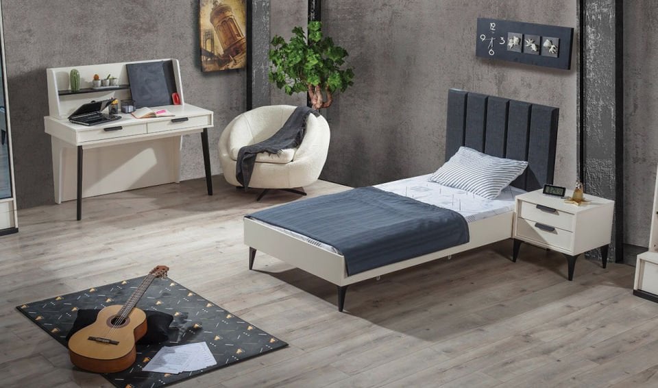 Kolezyum Ay Genç Odası