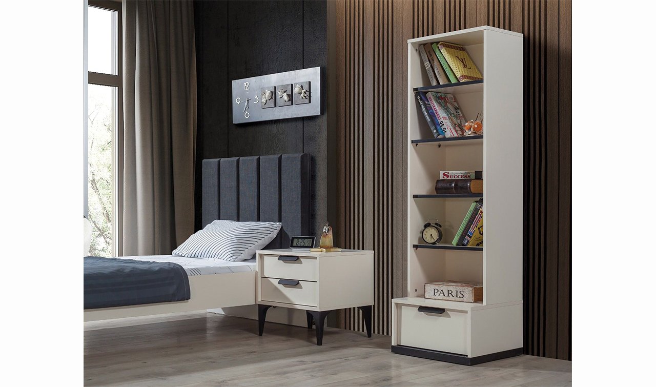 Kolezyum Ay Genç Odası