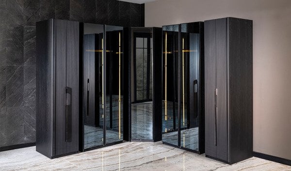 Lion Giyinme Odası - Köşe Dolap