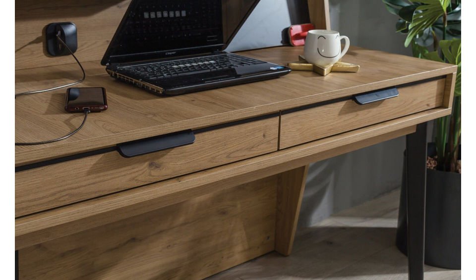 Kolezyum Genç Odası